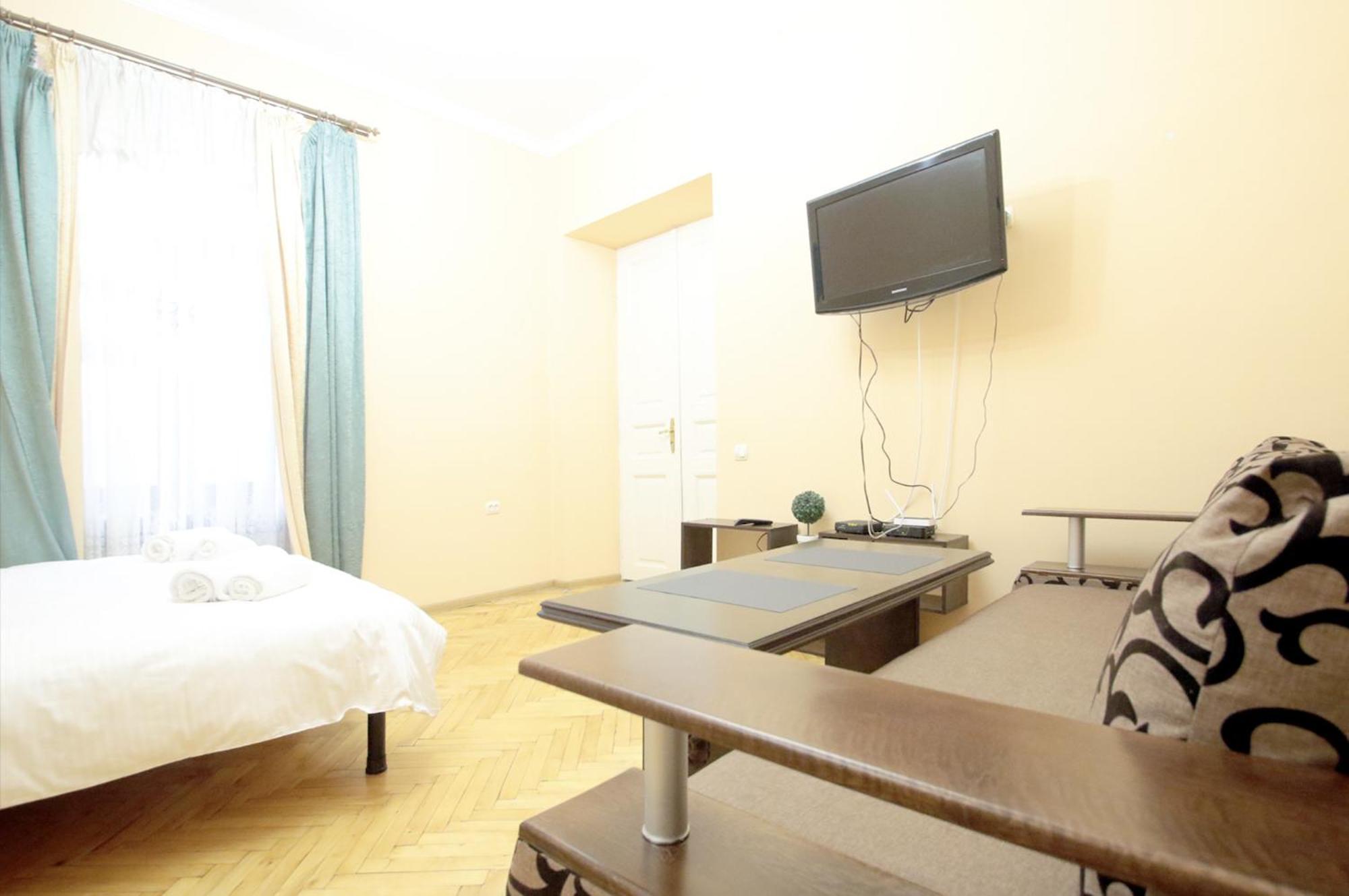 "Deluxe Apartments" K 45 - 1128 Lviv Dış mekan fotoğraf